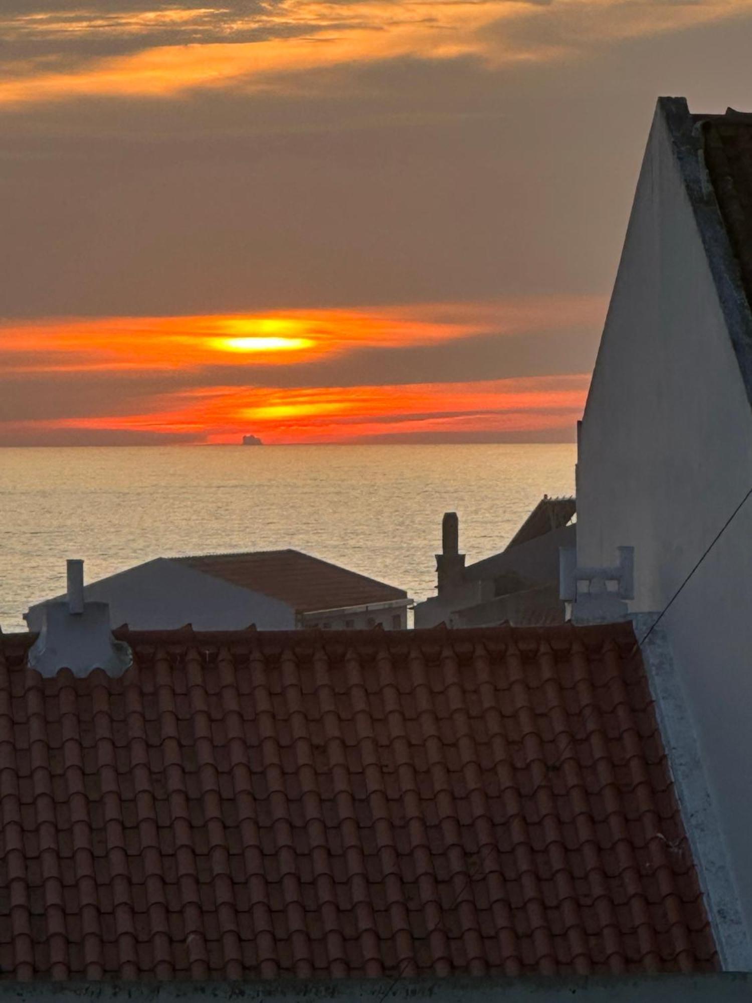 Apartamento Sunset House / Casa Por Do Sol Nazaré Exterior foto